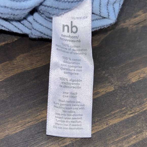 2 for $10 Carter’s Newborn Set - Picture 5 of 5